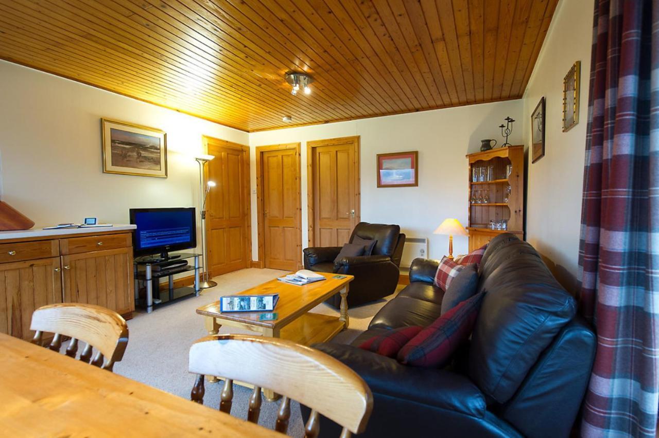 Eagle Chalet Crianlarich Eksteriør billede